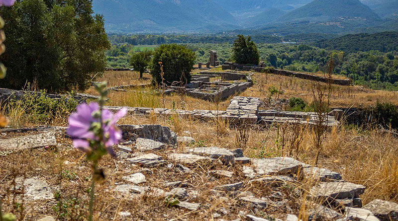 Μια Πόλη με Ιστορία σε Κάθε Στρώμα